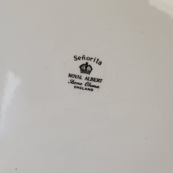 Royal Albert Senorita Pattern 10 1/4" Dinner Plate Rare Vintage 1950 GUC - Picture 7 of 9